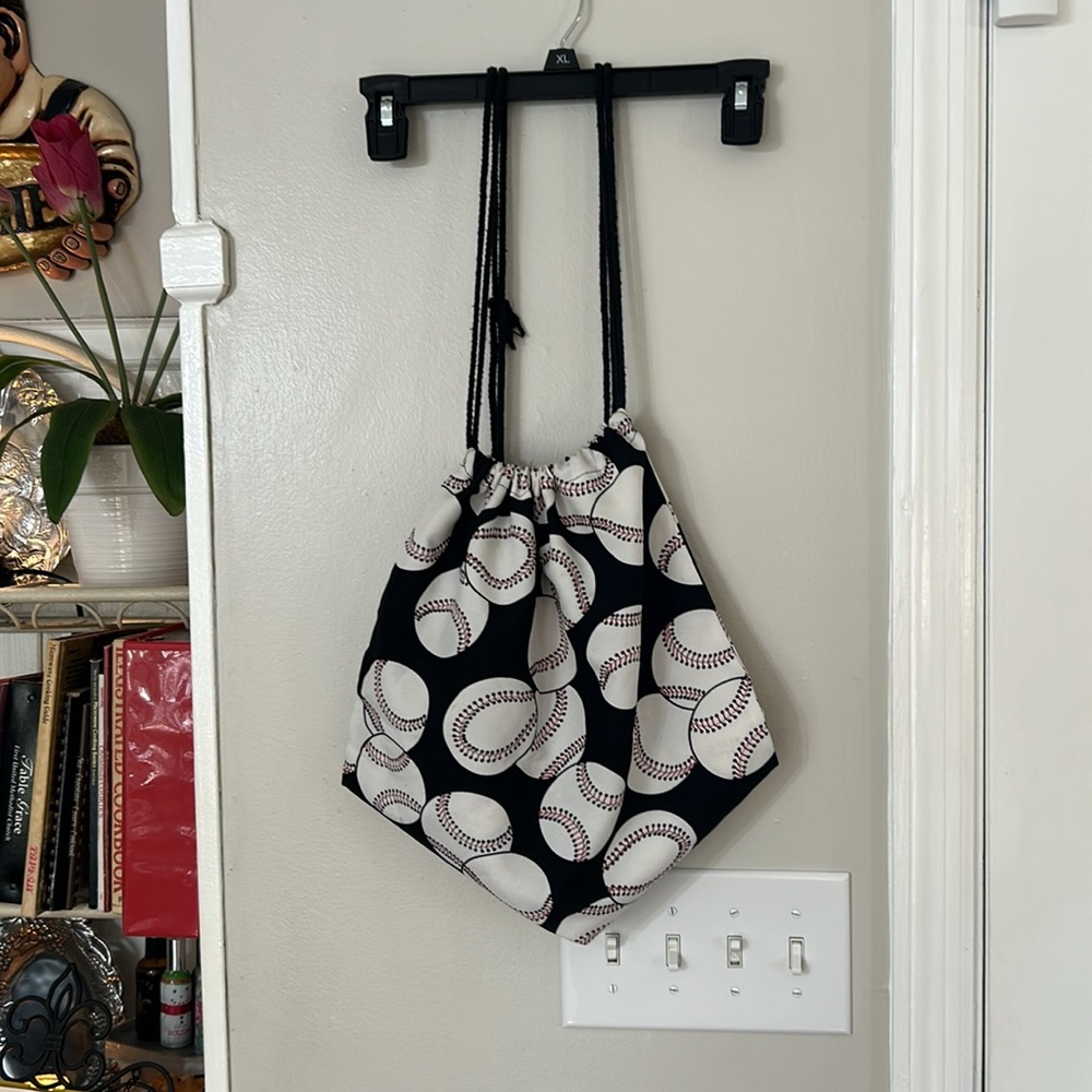 Baseball Print Drawstring Backpack - Picture 2 of 5